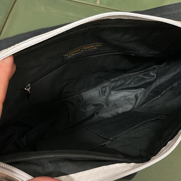 Angkor Recycled Cobra Crossbody Messenger Bag.Never used.Handmade in Cambodia. - Picture 7 of 8